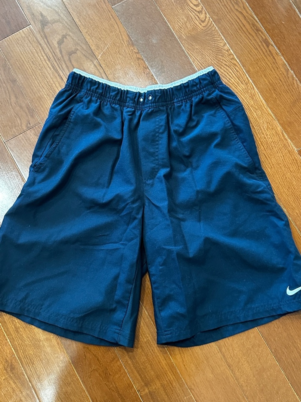 Nike FITDRY navy blue athletic shorts small